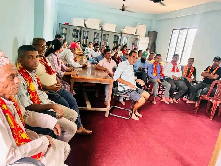 बाह्रदशीमा सुरक्षा सुदृढ बनाउन विद्यालयमा सिसी क्यामेरा जडान, एसपी खड्काद्वारा युवा व्यवसायीको पहलको प्रशंसा